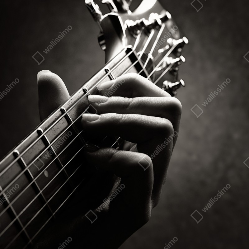 Naklejka repozycjonowalna zbliżenie dłoni gitarzysty na gryfie – Wallissimo® Naklejka repozycjonowalna zbliżenie dłoni gitarzysty na gryfie – Wallissimo®