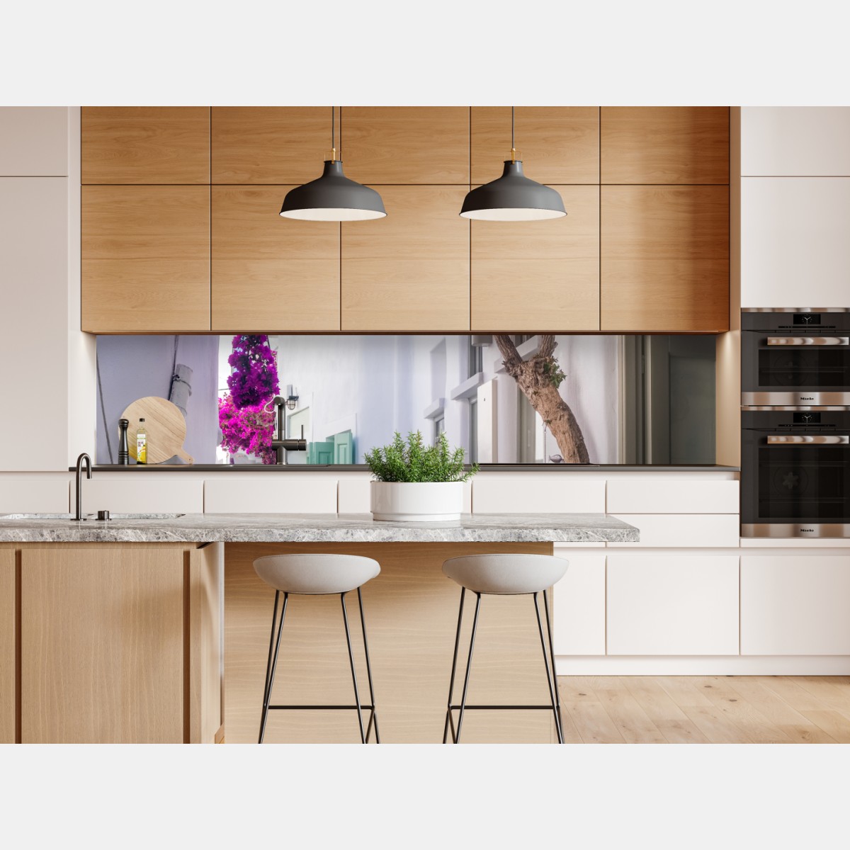 Naklejka repozycjonowalna słoneczna śródziemnomorska uliczka z bugenwillą – Wallissimo® Naklejka repozycjonowalna słoneczna śródziemnomorska uliczka z bugenwillą – Wallissimo®