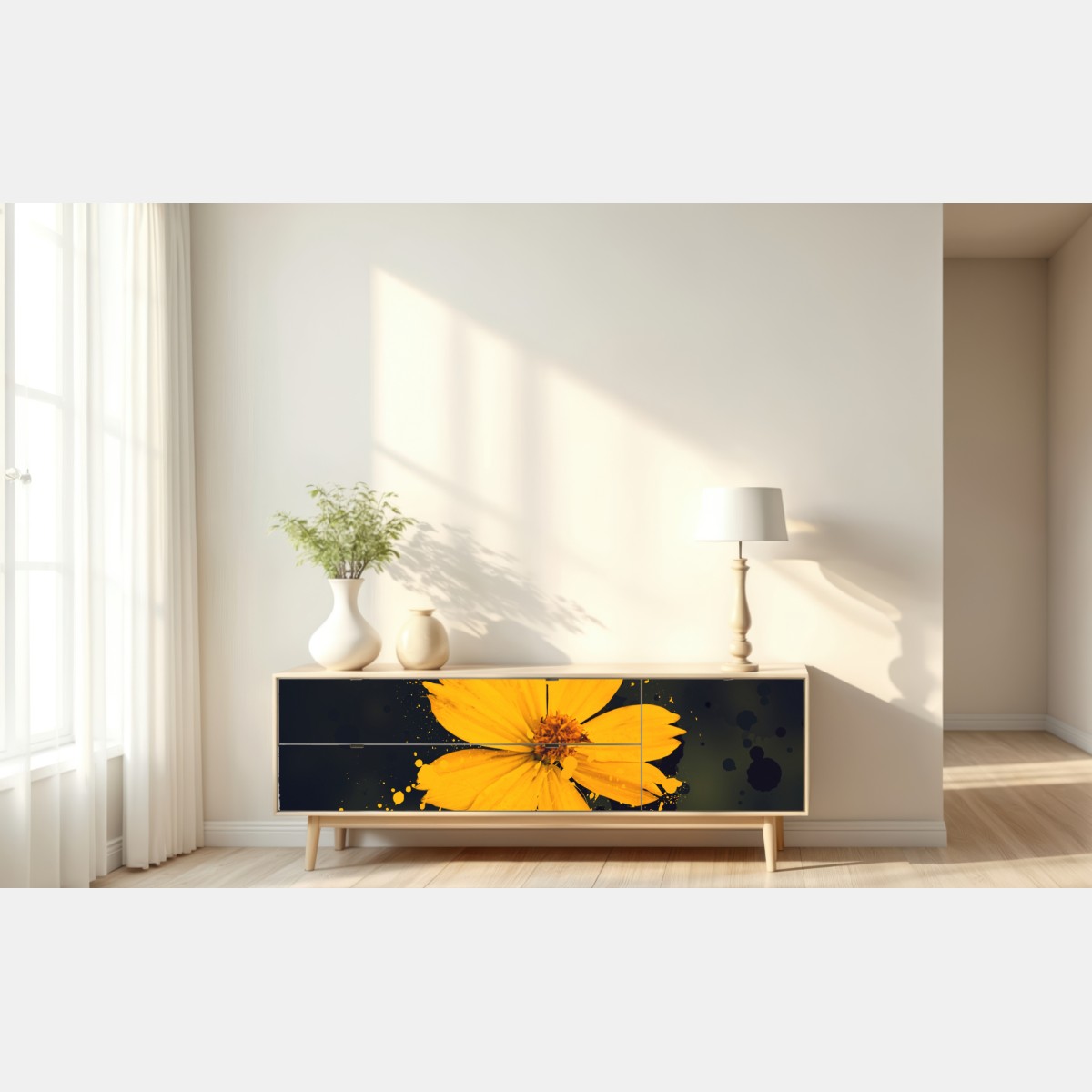 Naklejka repozycjonowalna intensywny żółty kwiat na ciemnym tle – Wallissimo® Naklejka repozycjonowalna intensywny żółty kwiat na ciemnym tle – Wallissimo®