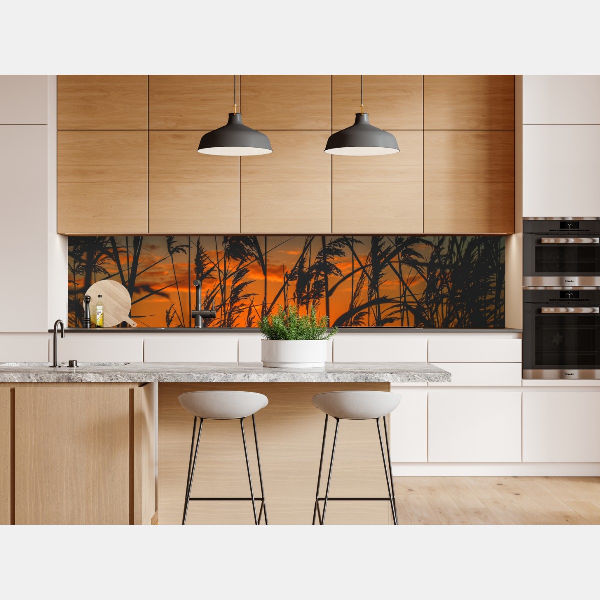 Naklejka repozycjonowalna zachód słońca nad jeziorem z sitowiem w sylwecie – Wallissimo® Naklejka repozycjonowalna zachód słońca nad jeziorem z sitowiem w sylwecie – Wallissimo®