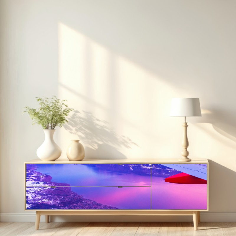 Naklejka repozycjonowalna panorama miasta nad jeziorem z lotu ptaka o zachodzie – Wallissimo® Naklejka repozycjonowalna panorama miasta nad jeziorem z lotu ptaka o zachodzie – Wallissimo®