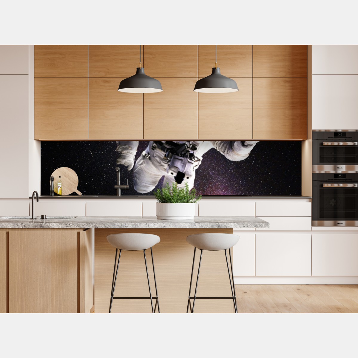 Naklejka repozycjonowalna astronauta nad Ziemią i galaktyką – Wallissimo® Naklejka repozycjonowalna astronauta nad Ziemią i galaktyką – Wallissimo®