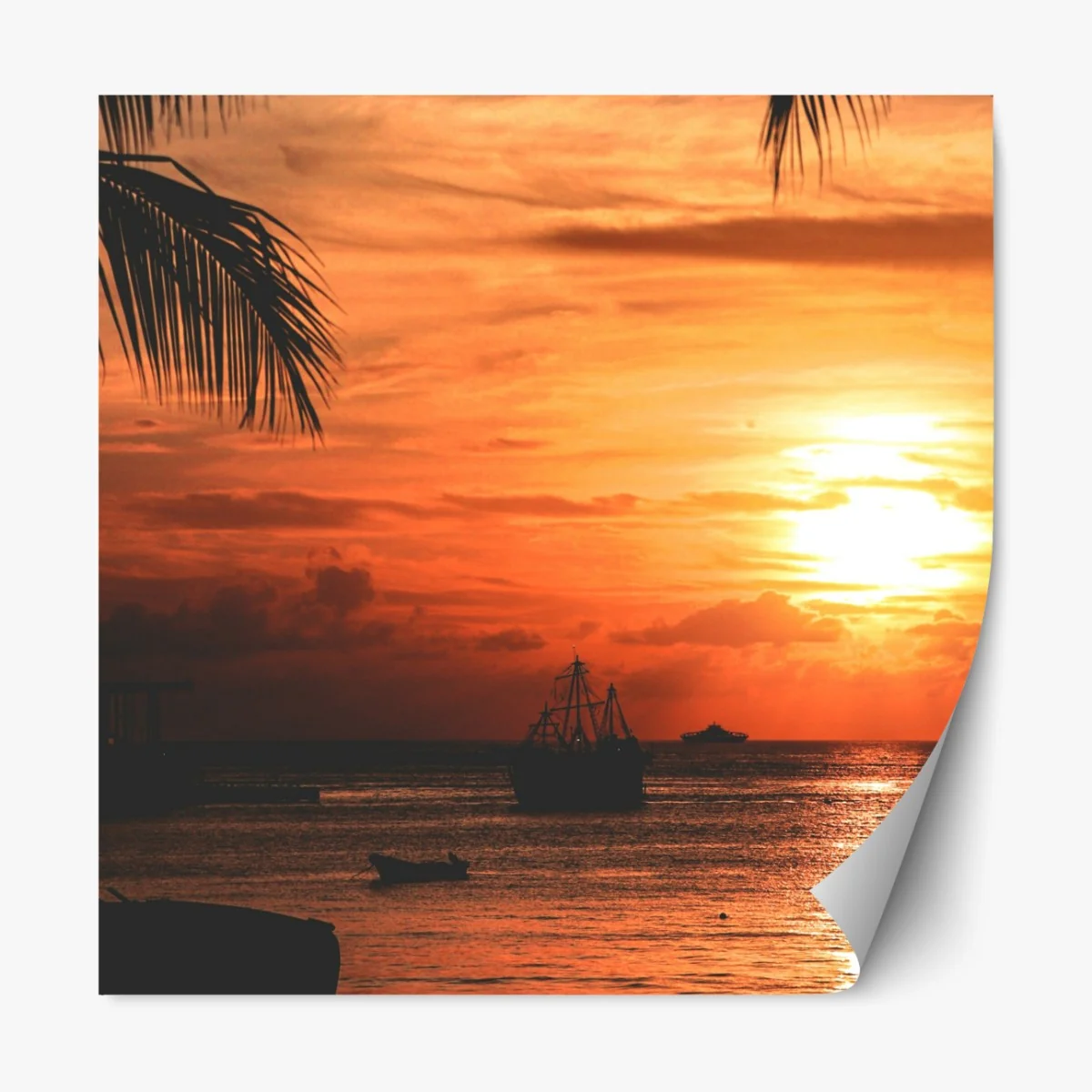Naklejka repozycjonowalna tropikalny zachód słońca nad morzem – Wallissimo® Naklejka repozycjonowalna tropikalny zachód słońca nad morzem – Wallissimo®