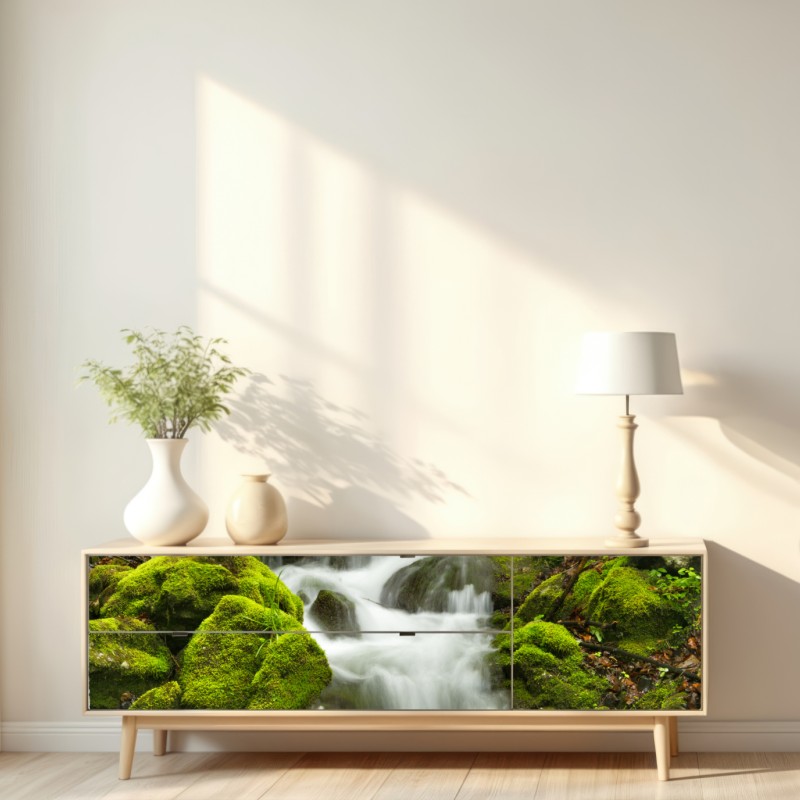 Naklejka repozycjonowalna mechowy wodospad – Wallissimo® Naklejka repozycjonowalna mechowy wodospad – Wallissimo®