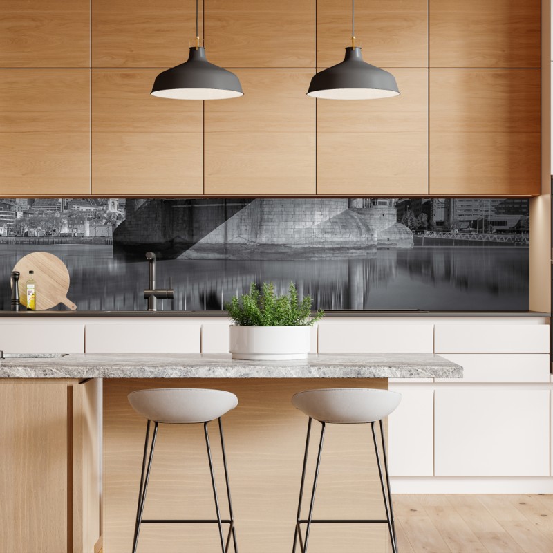 Naklejka repozycjonowalna Tower Bridge odbicie w odcieniach szarości