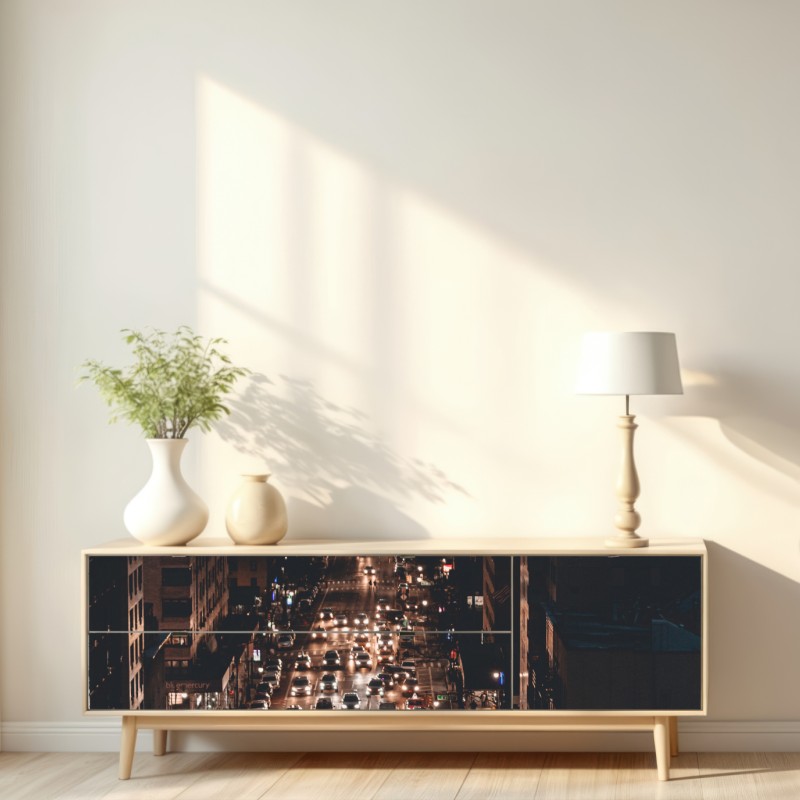 Naklejka repozycjonowalna Manhattan nocna aleja – Wallissimo® Naklejka repozycjonowalna Manhattan nocna aleja – Wallissimo®