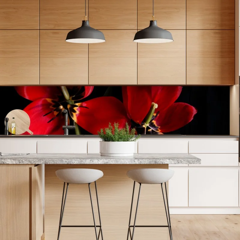 Naklejka repozycjonowalna trzy czerwone tulipany na czarnym tle – Wallissimo® Naklejka repozycjonowalna trzy czerwone tulipany na czarnym tle – Wallissimo®