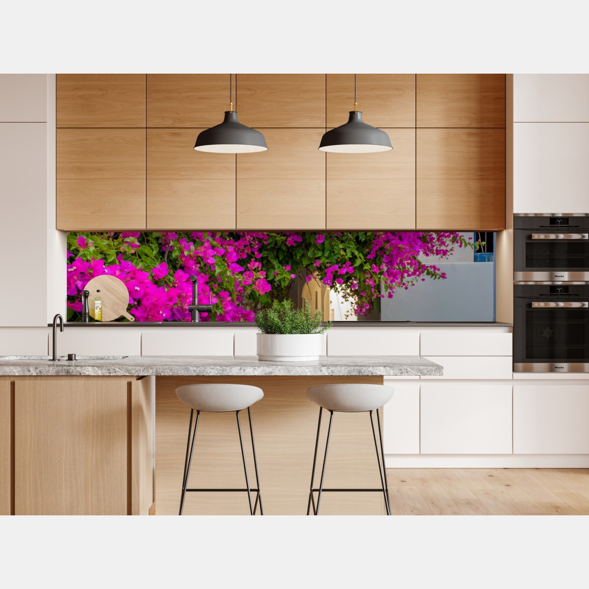 Naklejka repozycjonowalna kwitnąca bugenwilla w uliczce Naousa – Wallissimo® Naklejka repozycjonowalna kwitnąca bugenwilla w uliczce Naousa – Wallissimo®