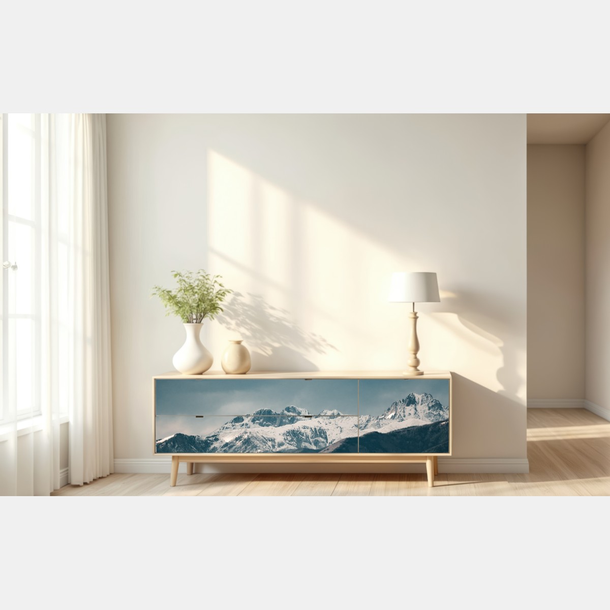 Naklejka repozycjonowalna wydmy pustyni pod zaśnieżonymi szczytami – Wallissimo® Naklejka repozycjonowalna wydmy pustyni pod zaśnieżonymi szczytami – Wallissimo®