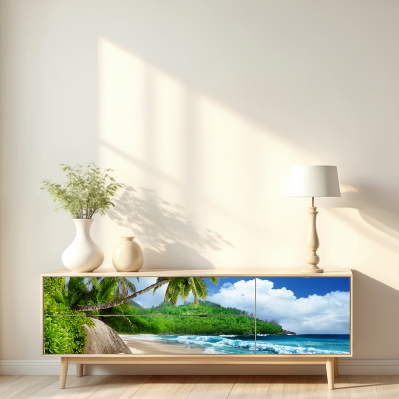 Naklejka repozycjonowalna spokojna tropikalna plaża na Mahe, Seszele – Wallissimo® Naklejka repozycjonowalna spokojna tropikalna plaża na Mahe, Seszele – Wallissimo®