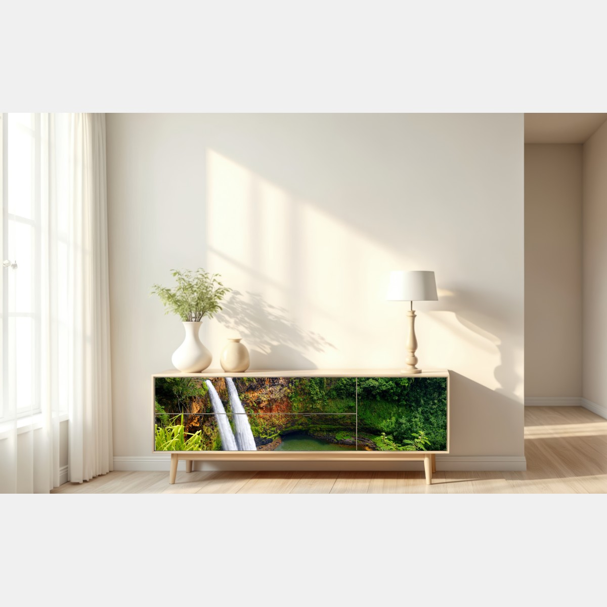 Naklejka repozycjonowalna podwójny wodospad w bujnym zielonym lesie – Wallissimo® Naklejka repozycjonowalna podwójny wodospad w bujnym zielonym lesie – Wallissimo®