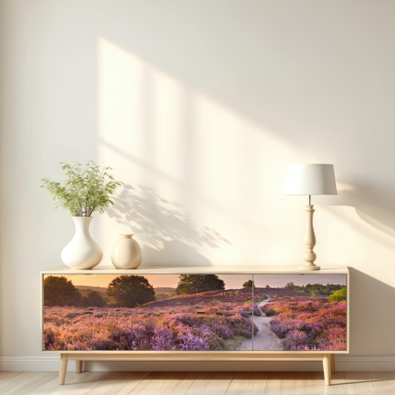 Naklejka repozycjonowalna Posbank o świcie nad wrzosowiskiem – Wallissimo® Naklejka repozycjonowalna Posbank o świcie nad wrzosowiskiem – Wallissimo®