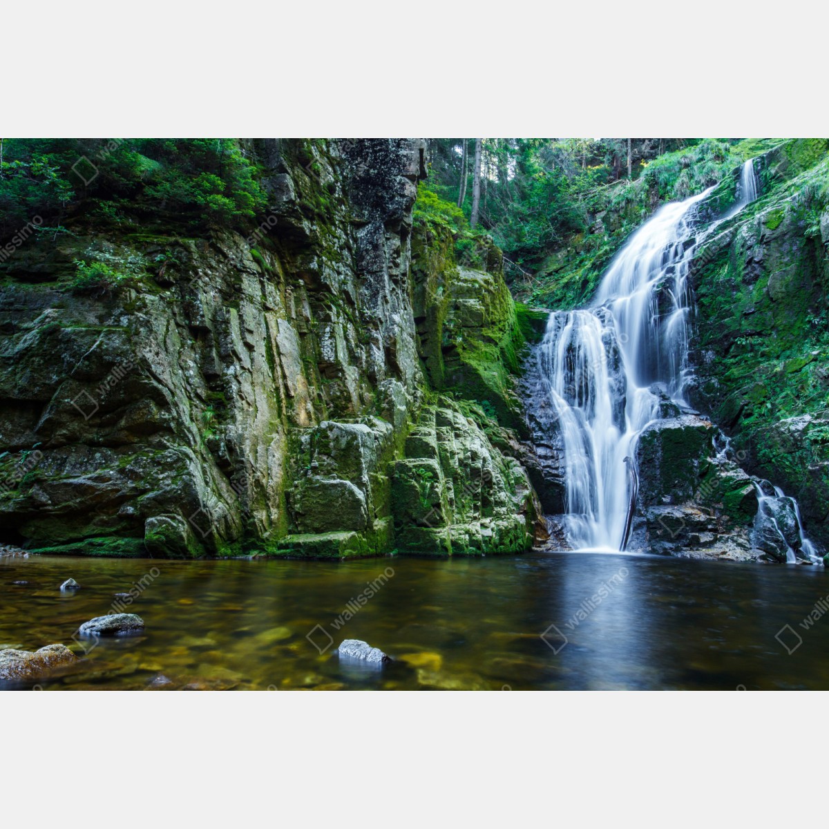 Naklejka repozycjonowalna wodospad Kamienczyk w Karkonoszach – Wallissimo® Naklejka repozycjonowalna wodospad Kamienczyk w Karkonoszach – Wallissimo®