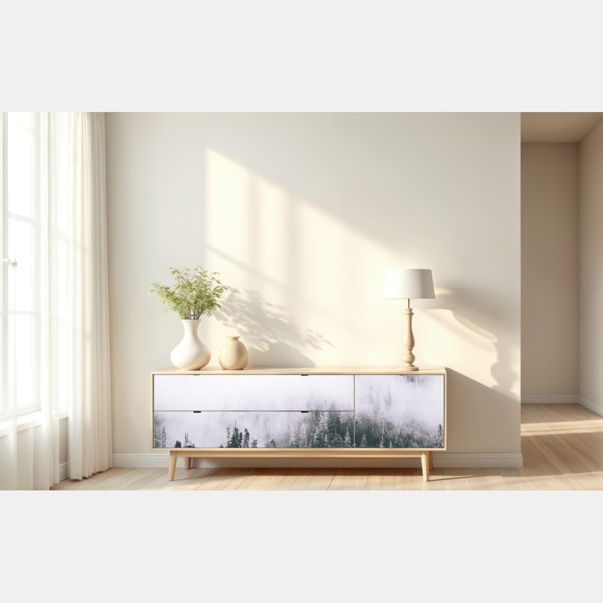 Naklejka repozycjonowalna mglisty las iglasty – Wallissimo® Naklejka repozycjonowalna mglisty las iglasty – Wallissimo®