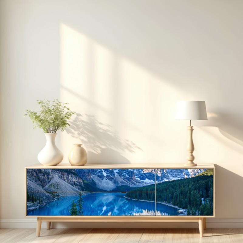 Naklejka repozycjonowalna spokojne jezioro górskie z odbiciem – Wallissimo® Naklejka repozycjonowalna spokojne jezioro górskie z odbiciem – Wallissimo®