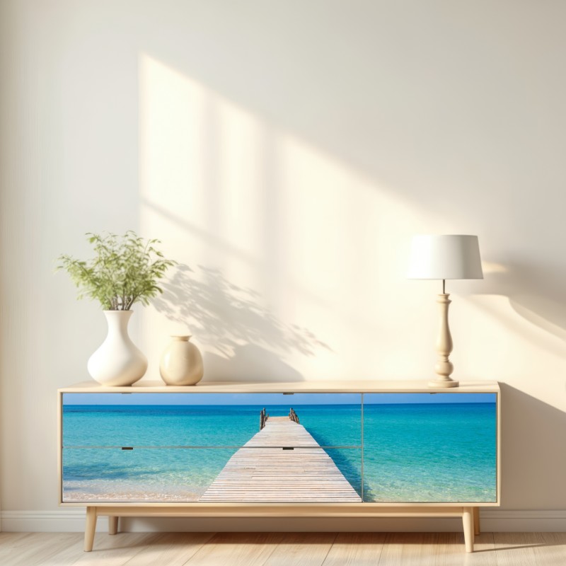 Naklejka repozycjonowalna drewniany pomost nad turkusowym morzem – Wallissimo® Naklejka repozycjonowalna drewniany pomost nad turkusowym morzem – Wallissimo®