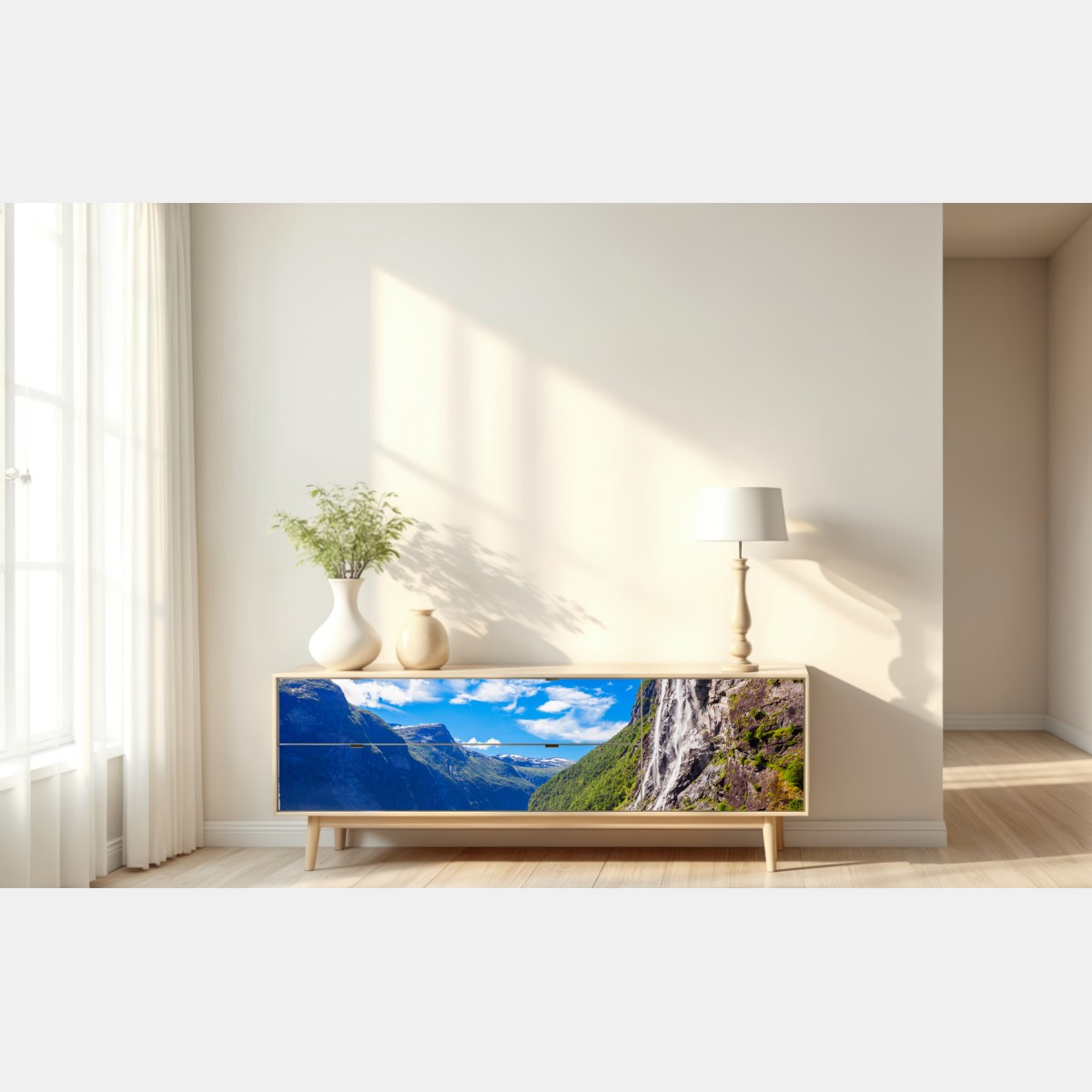 Naklejka repozycjonowalna wodospad siedem sióstr nad Geirangerfjord – Wallissimo® Naklejka repozycjonowalna wodospad siedem sióstr nad Geirangerfjord – Wallissimo®