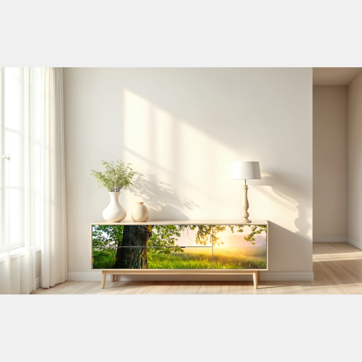 Naklejka repozycjonowalna poranny dąb na rozświetlonej łące – Wallissimo® Naklejka repozycjonowalna poranny dąb na rozświetlonej łące – Wallissimo®