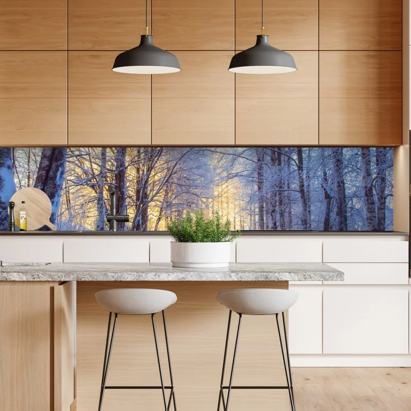 Naklejka repozycjonowalna zimowy las brzozowy ze złotym świtem – Wallissimo® Naklejka repozycjonowalna zimowy las brzozowy ze złotym świtem – Wallissimo®