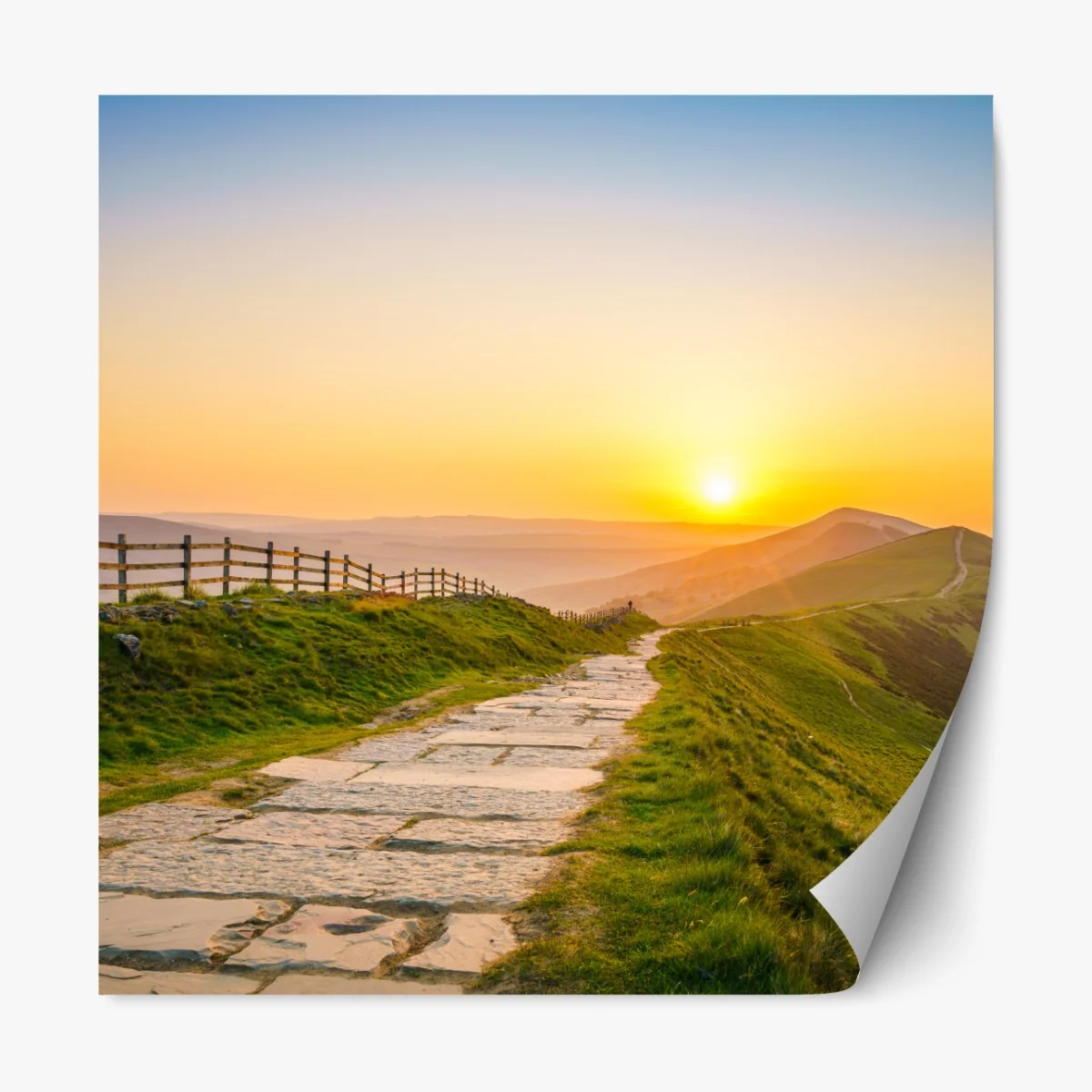 Naklejka repozycjonowalna słoneczny grzbiet górski o wschodzie słońca – Wallissimo® Naklejka repozycjonowalna słoneczny grzbiet górski o wschodzie słońca – Wallissimo®