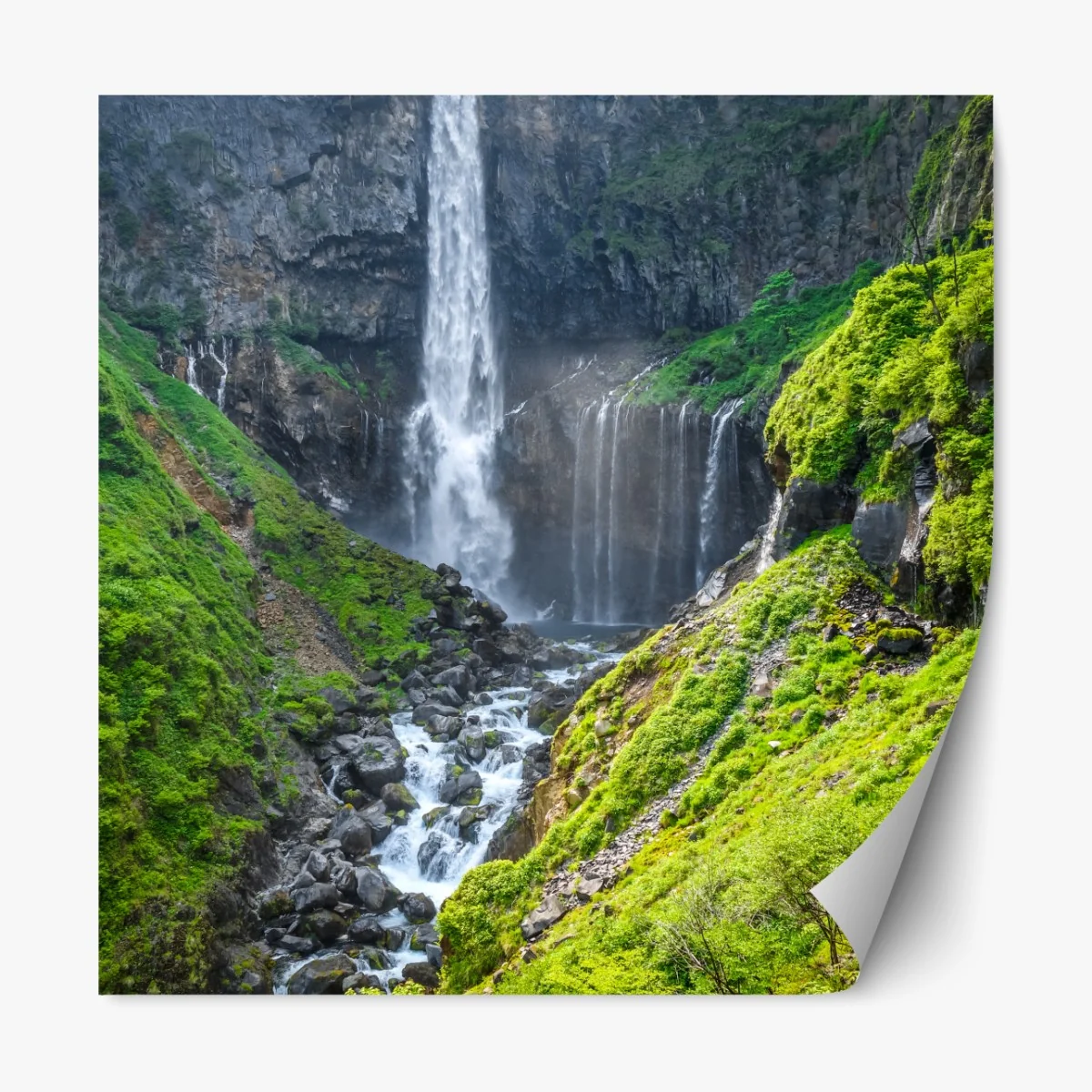 Naklejka repozycjonowalna krajobraz wodospadu Kegon w Nikko – Wallissimo® Naklejka repozycjonowalna krajobraz wodospadu Kegon w Nikko – Wallissimo®