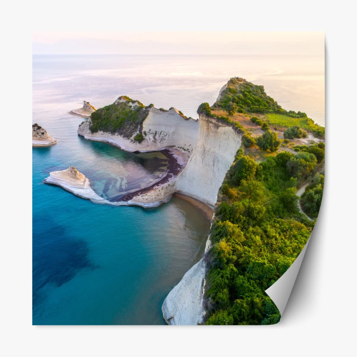 Naklejka repozycjonowalna powietrzny widok klifów i turkusowego morza – Wallissimo® Naklejka repozycjonowalna powietrzny widok klifów i turkusowego morza – Wallissimo®