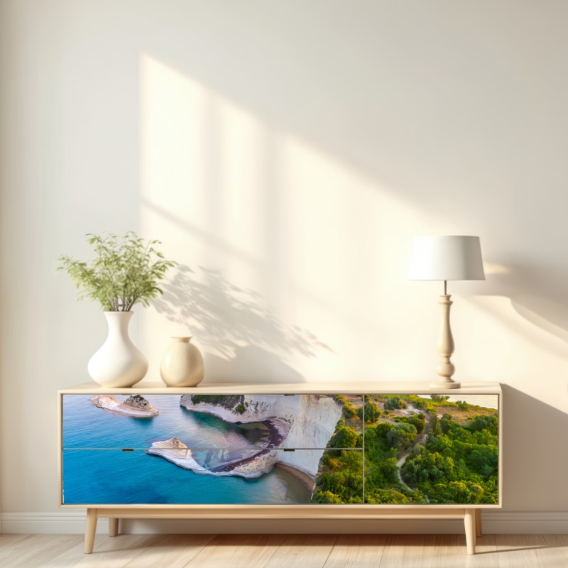 Naklejka repozycjonowalna powietrzny widok klifów i turkusowego morza – Wallissimo® Naklejka repozycjonowalna powietrzny widok klifów i turkusowego morza – Wallissimo®