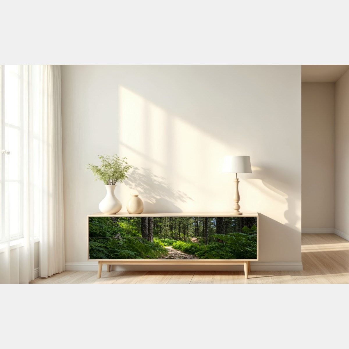 Naklejka repozycjonowalna spokojna ścieżka leśna wśród bujnej zieleni – Wallissimo® Naklejka repozycjonowalna spokojna ścieżka leśna wśród bujnej zieleni – Wallissimo®