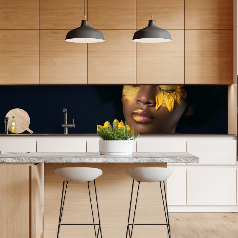 Naklejka repozycjonowalna wschód słońca nad zieloną doliną górską – Wallissimo®