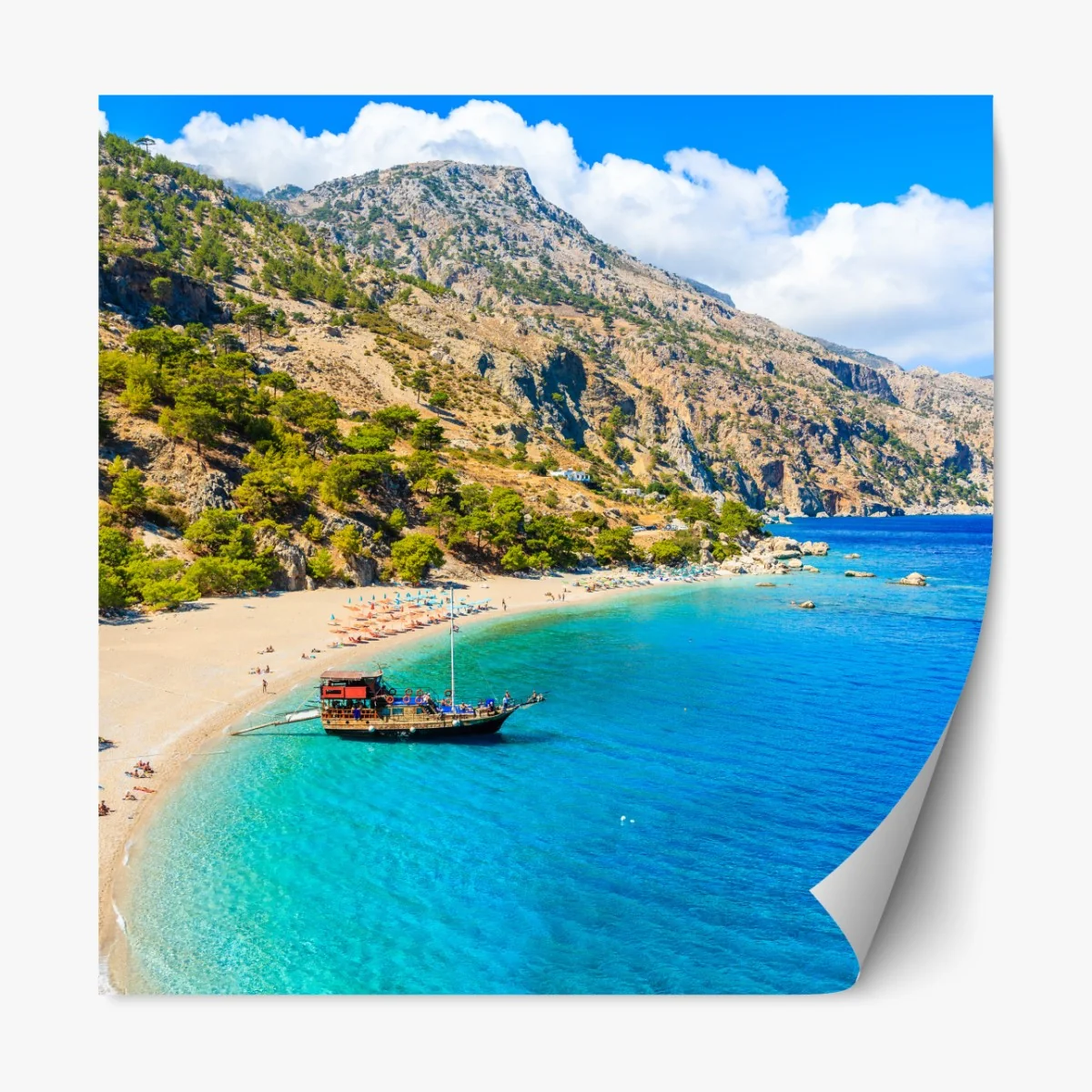 Naklejka repozycjonowalna żaglówka na plaży Apella, Karpathos – Wallissimo® Naklejka repozycjonowalna żaglówka na plaży Apella, Karpathos – Wallissimo®