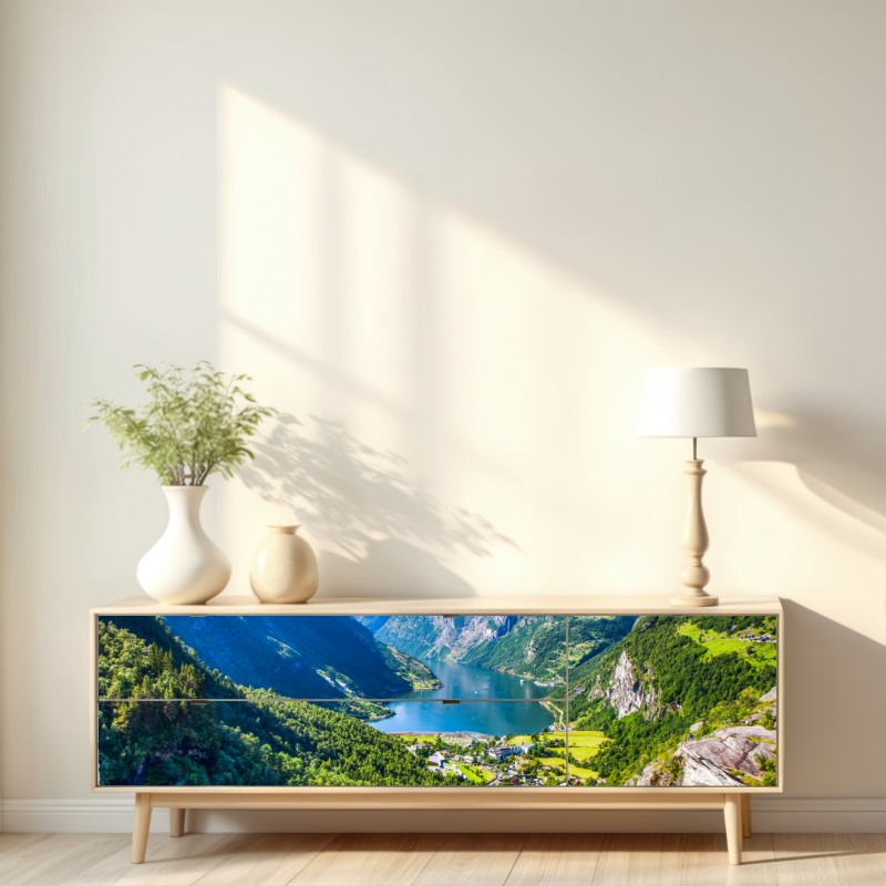 Naklejka repozycjonowalna Geirangerfjord panorama górska – Wallissimo® Naklejka repozycjonowalna Geirangerfjord panorama górska – Wallissimo®