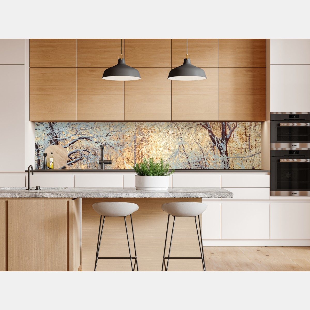 Naklejka repozycjonowalna zimowe światło słońca w zaśnieżonym lesie – Wallissimo® Naklejka repozycjonowalna zimowe światło słońca w zaśnieżonym lesie – Wallissimo®