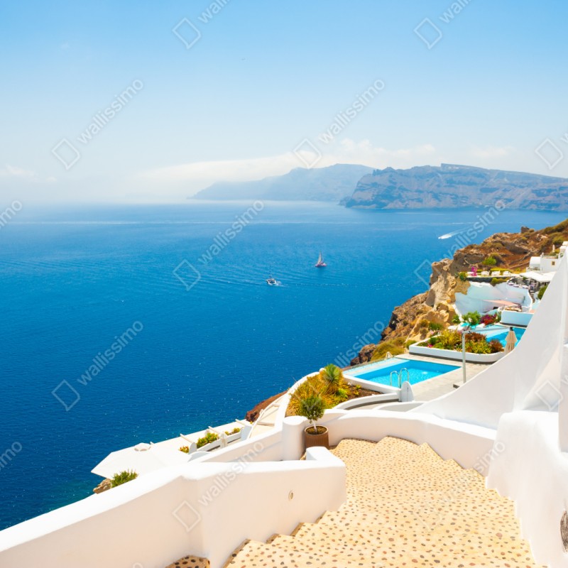Naklejka repozycjonowalna Santorini widok na wybrzeże z białą architekturą – Wallissimo® Naklejka repozycjonowalna Santorini widok na wybrzeże z białą architekturą – Wallissimo®