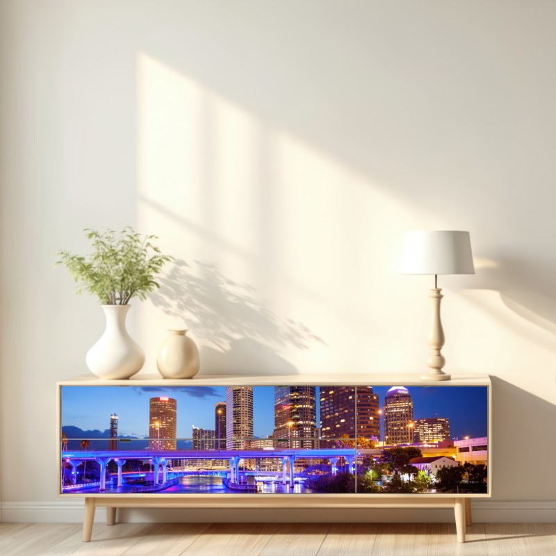 Naklejka repozycjonowalna panorama Tampa nocą – Wallissimo® Naklejka repozycjonowalna panorama Tampa nocą – Wallissimo®