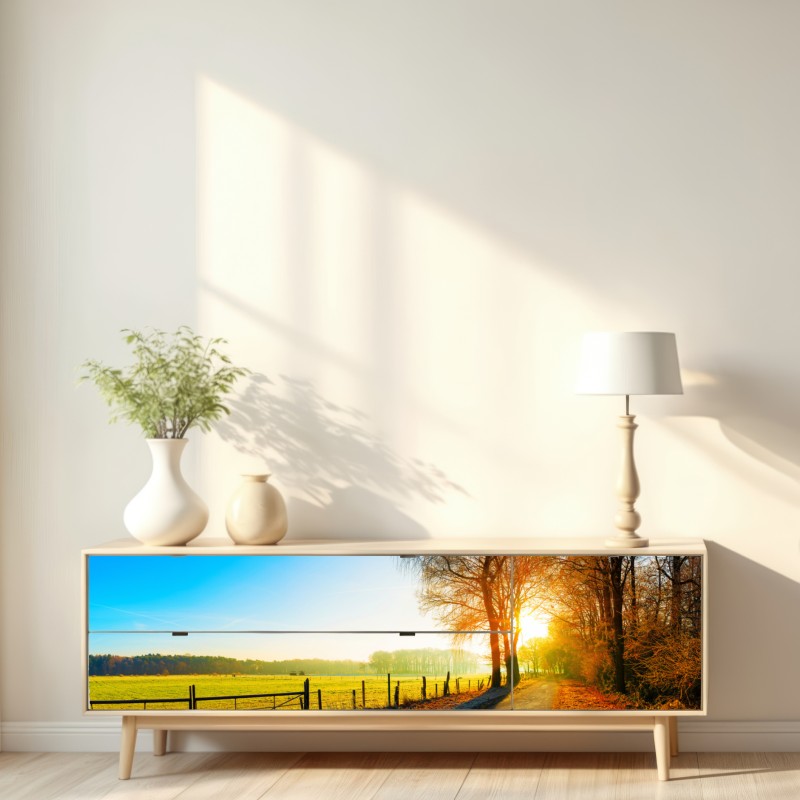 Naklejka repozycjonowalna słoneczna wiejska droga przez jesienną łąkę – Wallissimo® Naklejka repozycjonowalna słoneczna wiejska droga przez jesienną łąkę – Wallissimo®