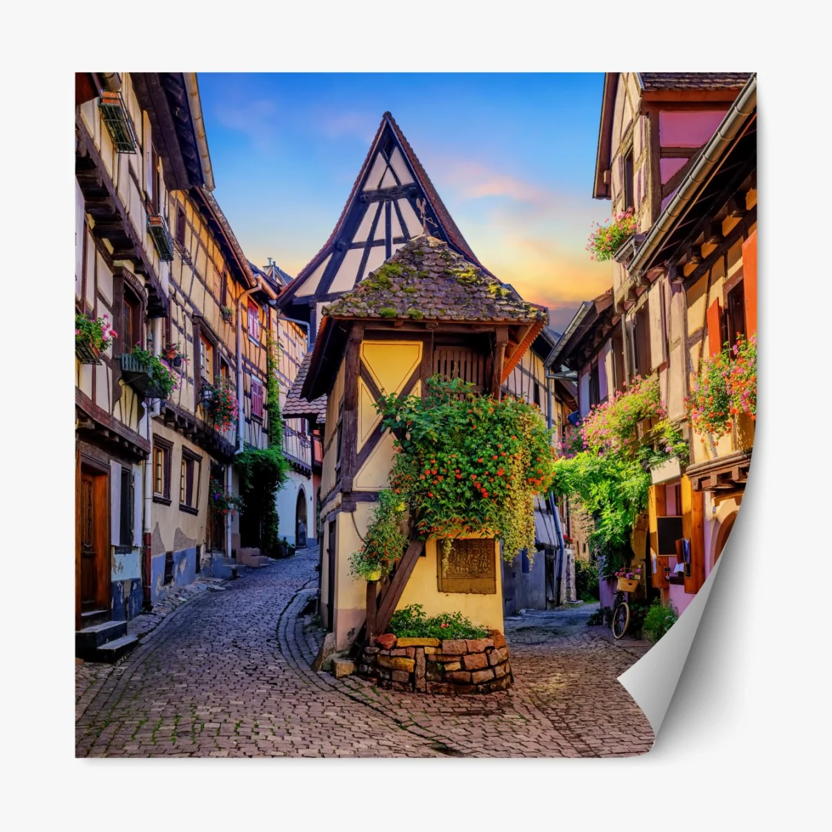 Naklejka repozycjonowalna urokliwa ulica domów szachulcowych w Eguisheim, Alsacja – Wallissimo® Naklejka repozycjonowalna urokliwa ulica domów szachulcowych w Eguisheim, Alsacja – Wallissimo®