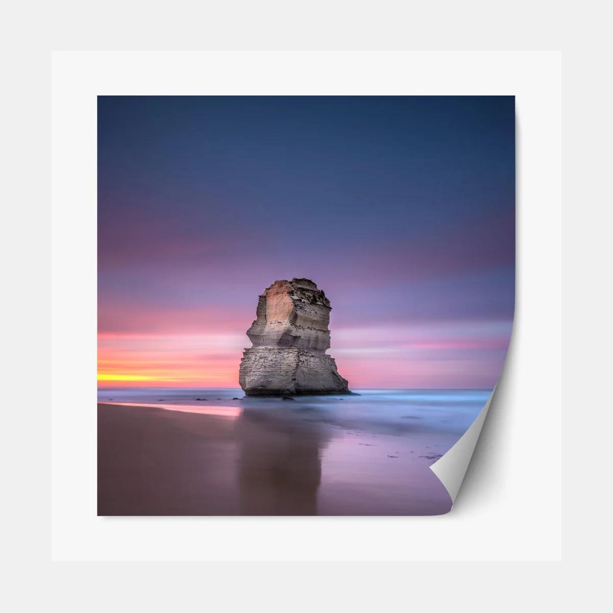 Naklejka repozycjonowalna spokojny morski pejzaż z formacjami skalnymi o zachodzie słońca – Wallissimo® Naklejka repozycjonowalna spokojny morski pejzaż z formacjami skalnymi o zachodzie słońca – Wallissimo®