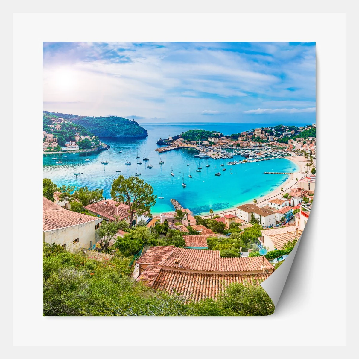 Naklejka repozycjonowalna słoneczna panorama Port de Soller – Wallissimo® Naklejka repozycjonowalna słoneczna panorama Port de Soller – Wallissimo®