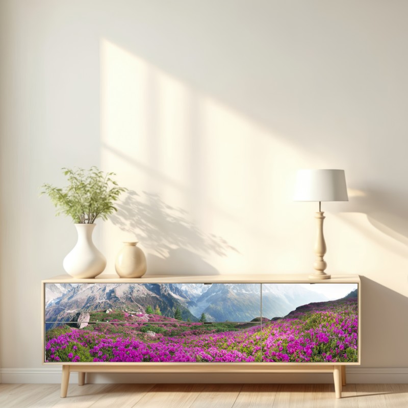 Naklejka repozycjonowalna alpejska łąka różaneczników przy Mont Blanc – Wallissimo® Naklejka repozycjonowalna alpejska łąka różaneczników przy Mont Blanc – Wallissimo®