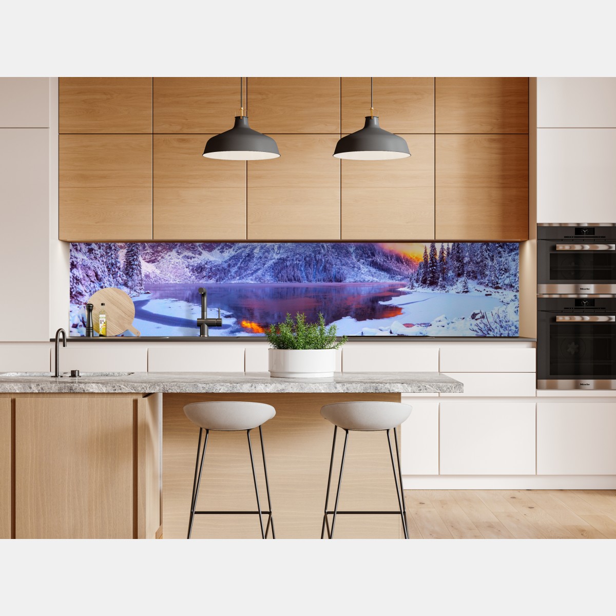 Naklejka repozycjonowalna góry skąpane w świetle wschodu nad zamarzniętym jeziorem – Wallissimo® Naklejka repozycjonowalna góry skąpane w świetle wschodu nad zamarzniętym jeziorem – Wallissimo®