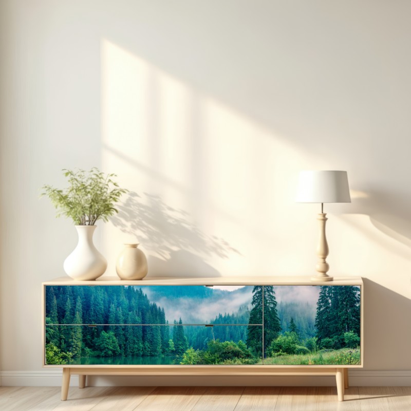 Naklejka repozycjonowalna mglisty poranek nad Lacu Roșu – Wallissimo® Naklejka repozycjonowalna mglisty poranek nad Lacu Roșu – Wallissimo®