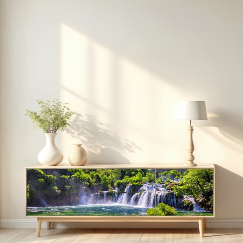 Naklejka repozycjonowalna Skradinski Buk wodospad w Parku Narodowym Krka – Wallissimo® Naklejka repozycjonowalna Skradinski Buk wodospad w Parku Narodowym Krka – Wallissimo®