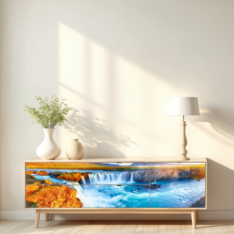 Naklejka repozycjonowalna panorama wodospadu Godafoss o wschodzie słońca – Wallissimo® Naklejka repozycjonowalna panorama wodospadu Godafoss o wschodzie słońca – Wallissimo®