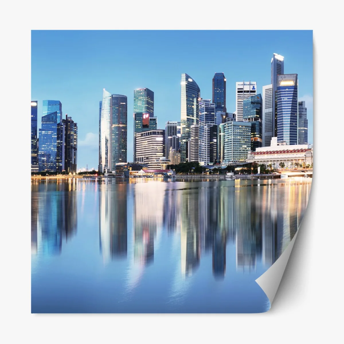 Naklejka repozycjonowalna nowoczesna panorama miasta odbita w wodzie – Wallissimo® Naklejka repozycjonowalna nowoczesna panorama miasta odbita w wodzie – Wallissimo®
