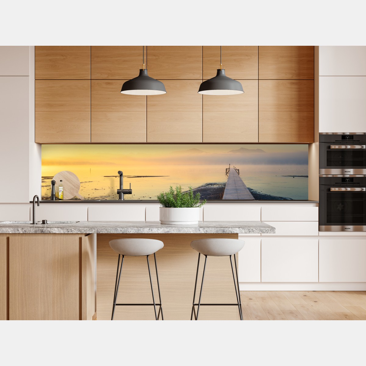 Naklejka repozycjonowalna mglisty wschód nad drewnianym molo – Wallissimo® Naklejka repozycjonowalna mglisty wschód nad drewnianym molo – Wallissimo®