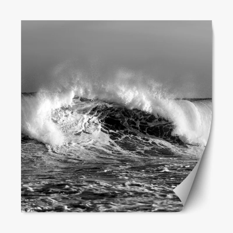 Naklejka repozycjonowalna dramatyczna czarno-biała fala oceanu