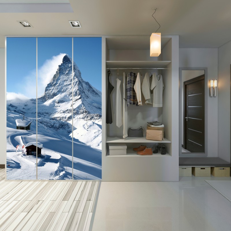 Naklejka na szafę majestatyczny alpejski szczyt zimą – Wallissimo® Naklejka na szafę majestatyczny alpejski szczyt zimą – Wallissimo®