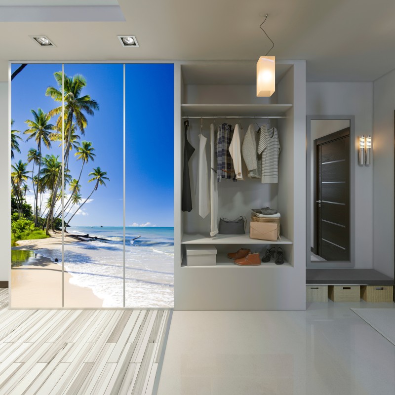 Naklejka na szafę tropikalna plaża z palmami pod błękitnym niebem – Wallissimo® Naklejka na szafę tropikalna plaża z palmami pod błękitnym niebem – Wallissimo®