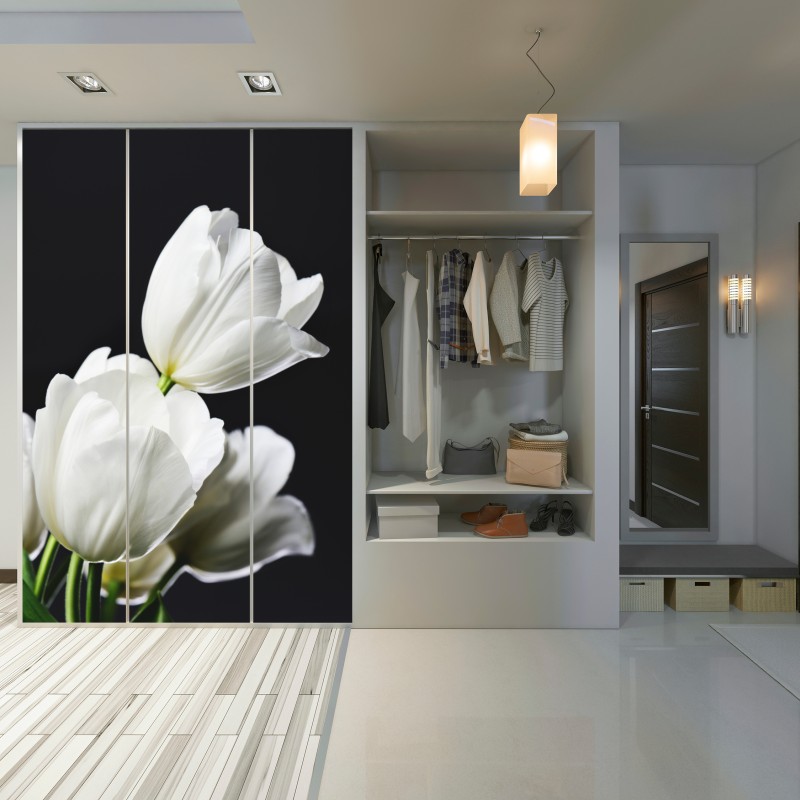 Naklejka na szafę biały bukiet tulipanów na ciemnym tle – Wallissimo® Naklejka na szafę biały bukiet tulipanów na ciemnym tle – Wallissimo®