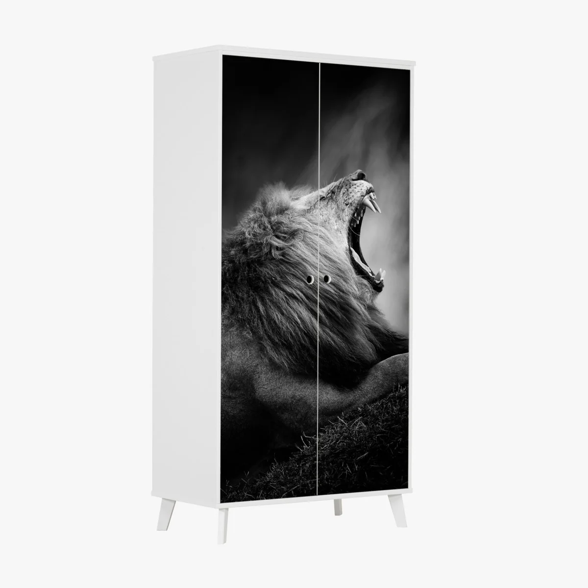 Naklejka na szafę majestatyczny ryczący lew w monochromie – Wallissimo® Naklejka na szafę majestatyczny ryczący lew w monochromie – Wallissimo®